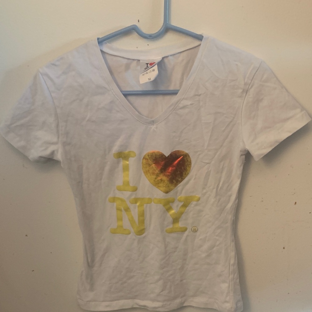 Fabulous White I Love NY T-Shirt W/Gold and Red Lettering 95% Cotton SZ Medium